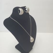 Load image into Gallery viewer, 18K ITALIAN WHITE GOLD PLATED CURVED CLIP EARRINGS AND PENDANT SET