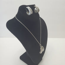 Load image into Gallery viewer, 18K ITALIAN GOLD PLATED EARRING AND PENDANT SET