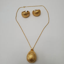 Load image into Gallery viewer, 18K ITALIAN GOLD PLATED CURVED EARRING, NECKLACE AND PENDANT SET