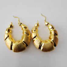 Load image into Gallery viewer, 18K BRAZILIAN GOLD PLATED CHUNKY LONG OVAL HOOP EARRINGS