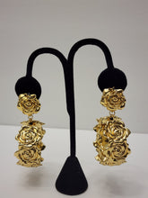 Load image into Gallery viewer, 18K ITALIAN GOLD PLATED CHUNKY FLOWERED DROP EARRINGS