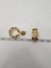 Load image into Gallery viewer, 18K ITALIAN GOLD PLATED CHUNKY FLOWERED DROP EARRINGS
