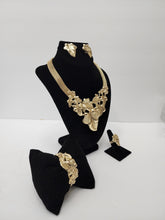 Load image into Gallery viewer, 18K GOLD PLATED EARRING, PENDANT & NECKLACE SET