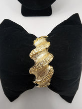 Load image into Gallery viewer, 18K BRAZILIAN GOLD PLATED EARRING, PENDANT & NECKLACE , PARTY SET