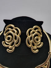 Load image into Gallery viewer, 18K GOLD PLATED EARRING, PENDANT & NECKLACE , PARTY SET