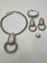 Load image into Gallery viewer, 18K BRAZILIAN WHITE GOLD PLATED PARTY SET
