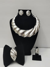 Load image into Gallery viewer, 18K BRAZILIAN WHITE GOLD PLATED PARTY SET