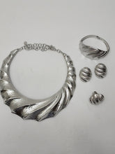 Load image into Gallery viewer, 18K BRAZILIAN WHITE GOLD PLATED PARTY SET