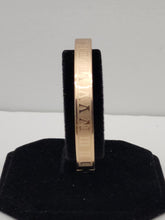 Load image into Gallery viewer, 18K ROSE GOLD PLATED STAINLESS STEEL SMALL ROMAN NUMERIAL BANGLE