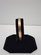 Load image into Gallery viewer, 18K ROSE GOLD PLATED STAINLESS STEEL SMALL G BANGLE