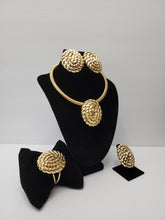 Load image into Gallery viewer, 18K BRAZILIAN GOLD PLATED CHUNKY EARRING, PENDANT & NECKLACE, PARTY SET
