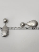 Load image into Gallery viewer, 18K ITALIAN WHITE GOLD PLATED CHUNKY DROP EARRINGS