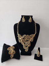 Load image into Gallery viewer, 18K ITALIAN GOLD PLATED LEAF PARTY SET