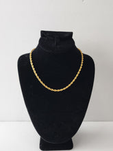 Load image into Gallery viewer, 18K GOLD PLATED STAINLESS STEEL ROPE CHAIN NECKLACE