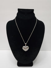Load image into Gallery viewer, 18K ITALIAN WHITE GOLD PLATED HEART PENDANT & NECKLACE
