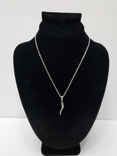 Load image into Gallery viewer, 18K ITALIAN WHITE GOLD PLATED PEPPER PENDANT & NECKLACE