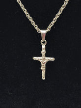 Load image into Gallery viewer, 18K ITALIAN WHITE GOLD PLATED CROSS PENDANT & NECKLACE