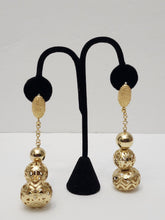Load image into Gallery viewer, 18K Gold Plated 3 Balls Drop Earring
