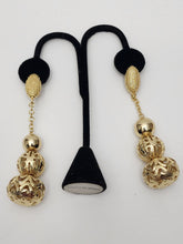 Load image into Gallery viewer, 18K Gold Plated 3 Balls Drop Earring