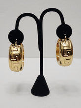 Load image into Gallery viewer, 18K Gold Plated Chunky Light Weight Hoop Earring