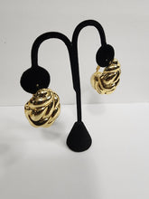 Load image into Gallery viewer, 18K Gold Plated Chunky Earring