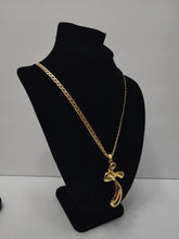 Load image into Gallery viewer, 18K Gold Plated Necklace & Chunky Cross Pendant