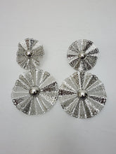 Load image into Gallery viewer, 18K White Gold Plated Drop Earring