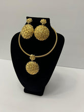 Load image into Gallery viewer, 18K GOLD PLATED FLOWERED PARTY EARRING, CORD NECKLACE & PENDANT SET