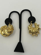 Load image into Gallery viewer, 18K BRAZILIAN GOLD PLATED CHUNKY HOOP EARRINGS