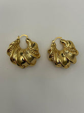 Load image into Gallery viewer, 18K BRAZILIAN GOLD PLATED CHUNKY HOOP EARRINGS