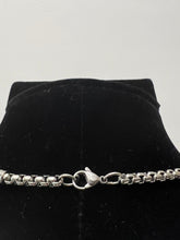 Load image into Gallery viewer, 18K WHITE GOLD PLATED STAINLESS STEEL CHOCKER NECKLACE
