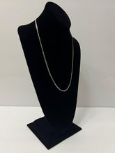 Load image into Gallery viewer, 18K WHITE GOLD PLATED THIN LONG RAZOR BLADE AD MESH NECKLACE