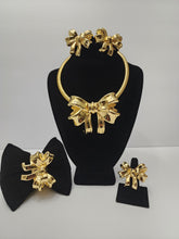 Load image into Gallery viewer, 18K GOLD PLATED BOW SET
