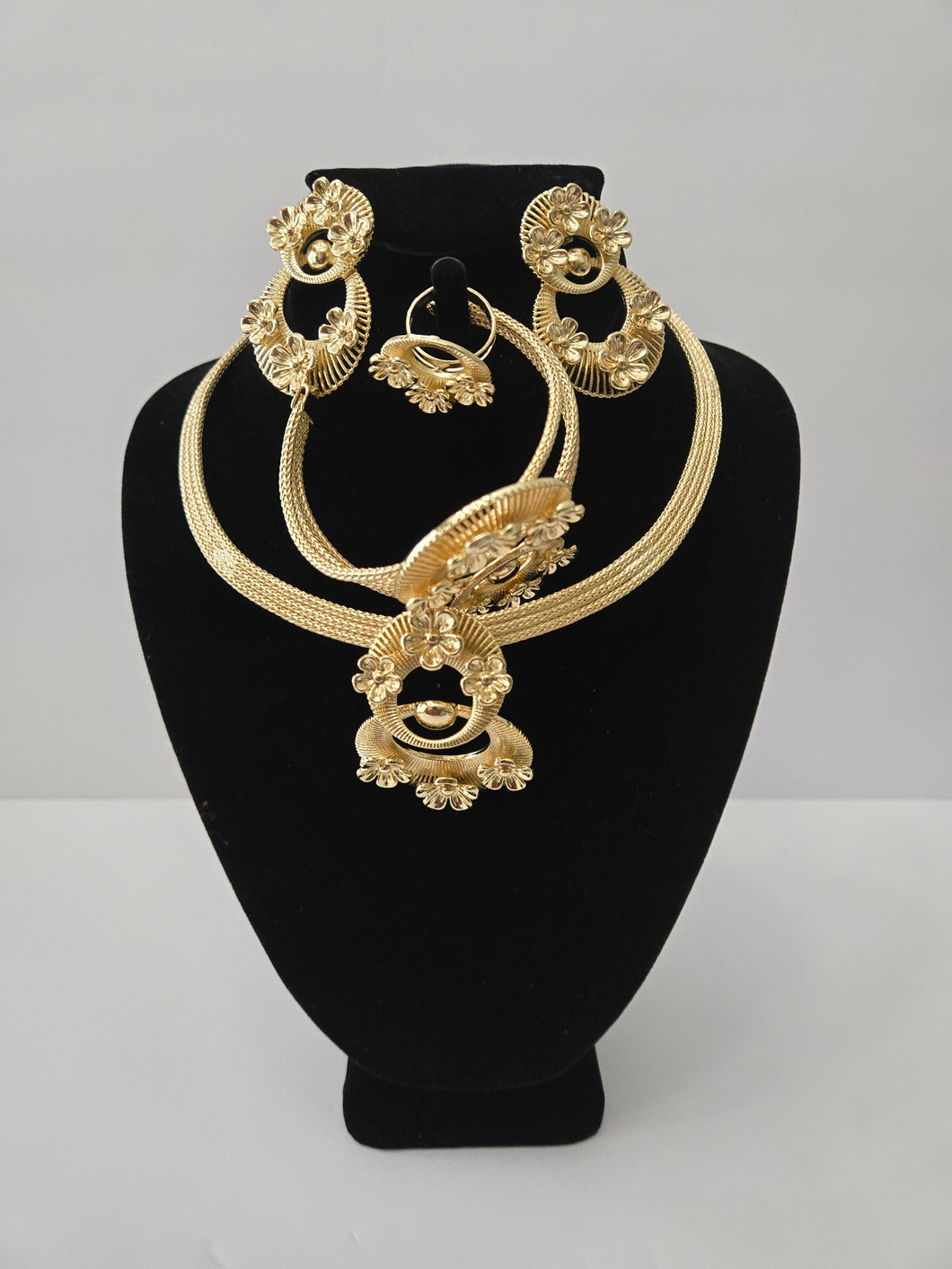 18K Gold Plated 4 in 1 Party Set