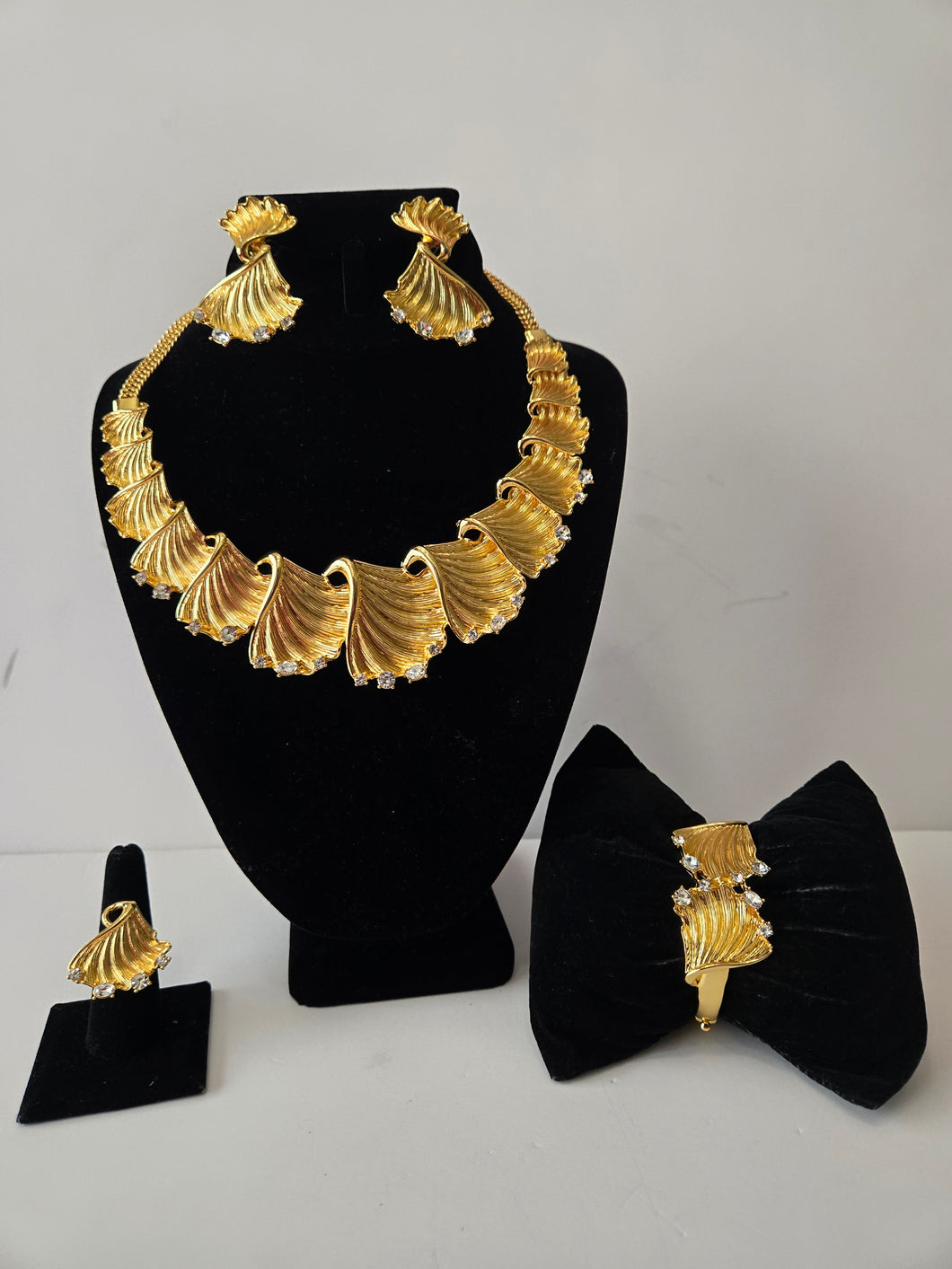 18K Gold Plated 4 in 1 Party Set