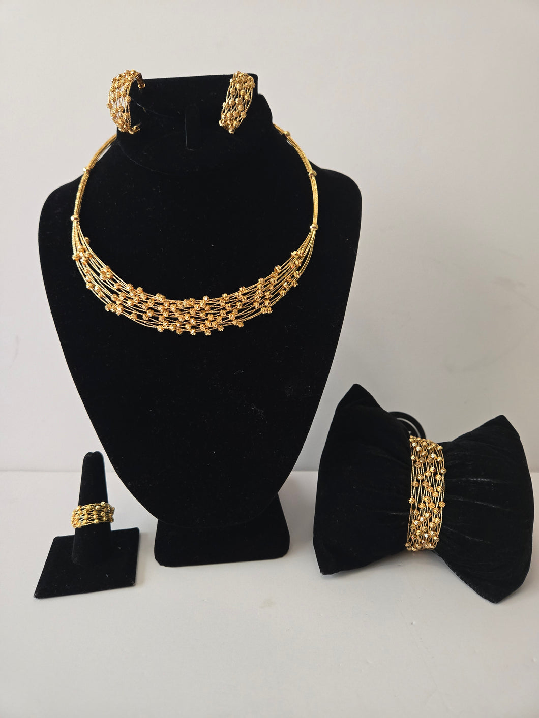 18K Gold Plated 4 in 1 Simple Party Set