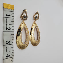 Load image into Gallery viewer, 18K ITALIAN GOLD PLATED DROP/DANGLING EARRINGS
