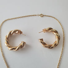 Load image into Gallery viewer, 18K GOLD PLATED CURVED TWISTED C HOOP EARRING, NECKLACE AND PENDANT SET
