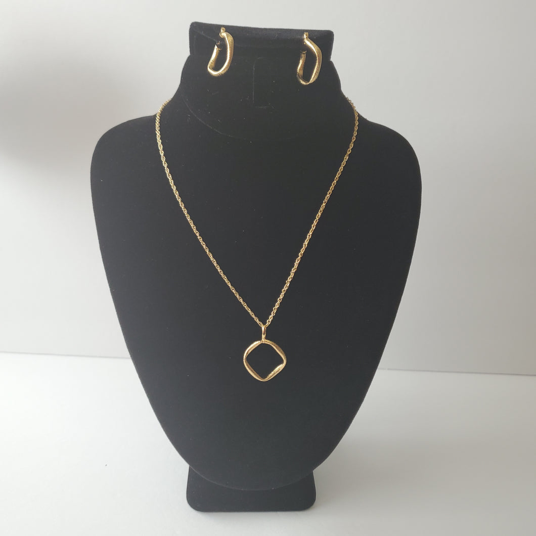 18K GOLD PLATED SMALL SET