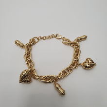 Load image into Gallery viewer, 18K GOLD PLATED HEART CHARM BRACELET
