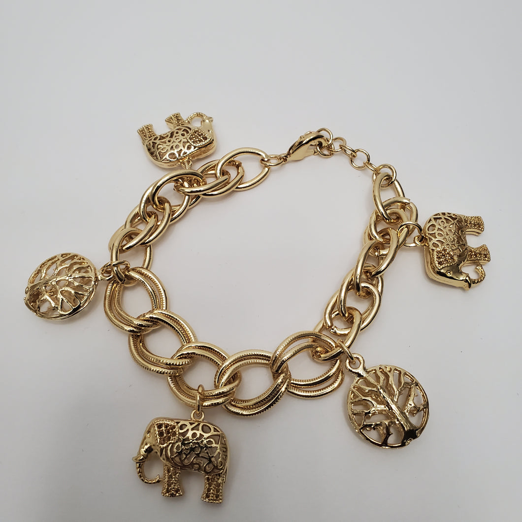 18K GOLD PLATED HEART & SHELL CHARM BRACELET