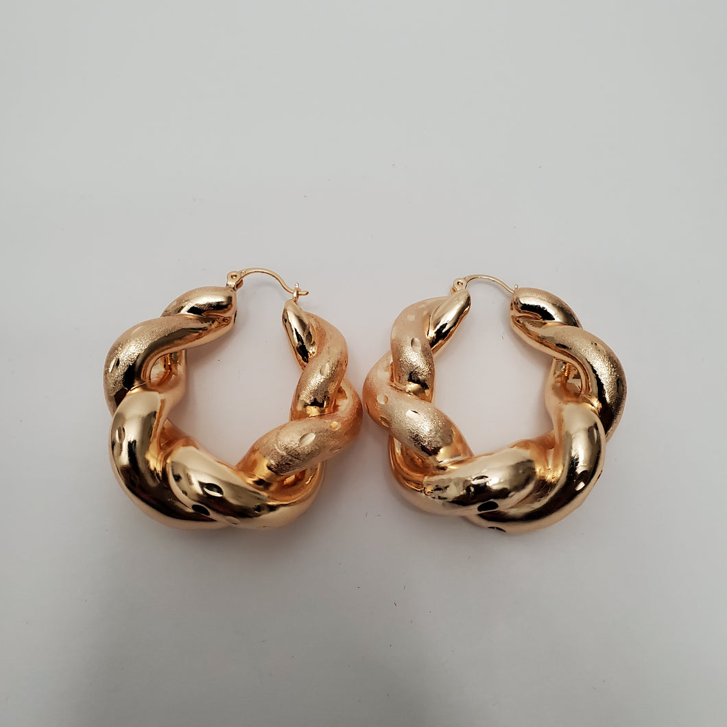 18K ROSE GOLD PLATED TWISTED CHUNKY HOOP EARRINGS