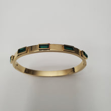 Load image into Gallery viewer, 18K GOLD PLATED STAINLESS STEEL BANGLE WITH GREEN STONE
