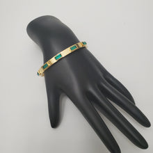 Load image into Gallery viewer, 18K GOLD PLATED STAINLESS STEEL BANGLE WITH GREEN STONE
