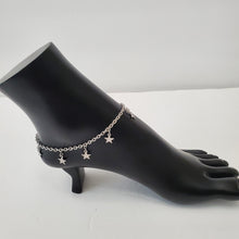 Load image into Gallery viewer, STAINLESS STEEL SLIVER STAR ANKLET
