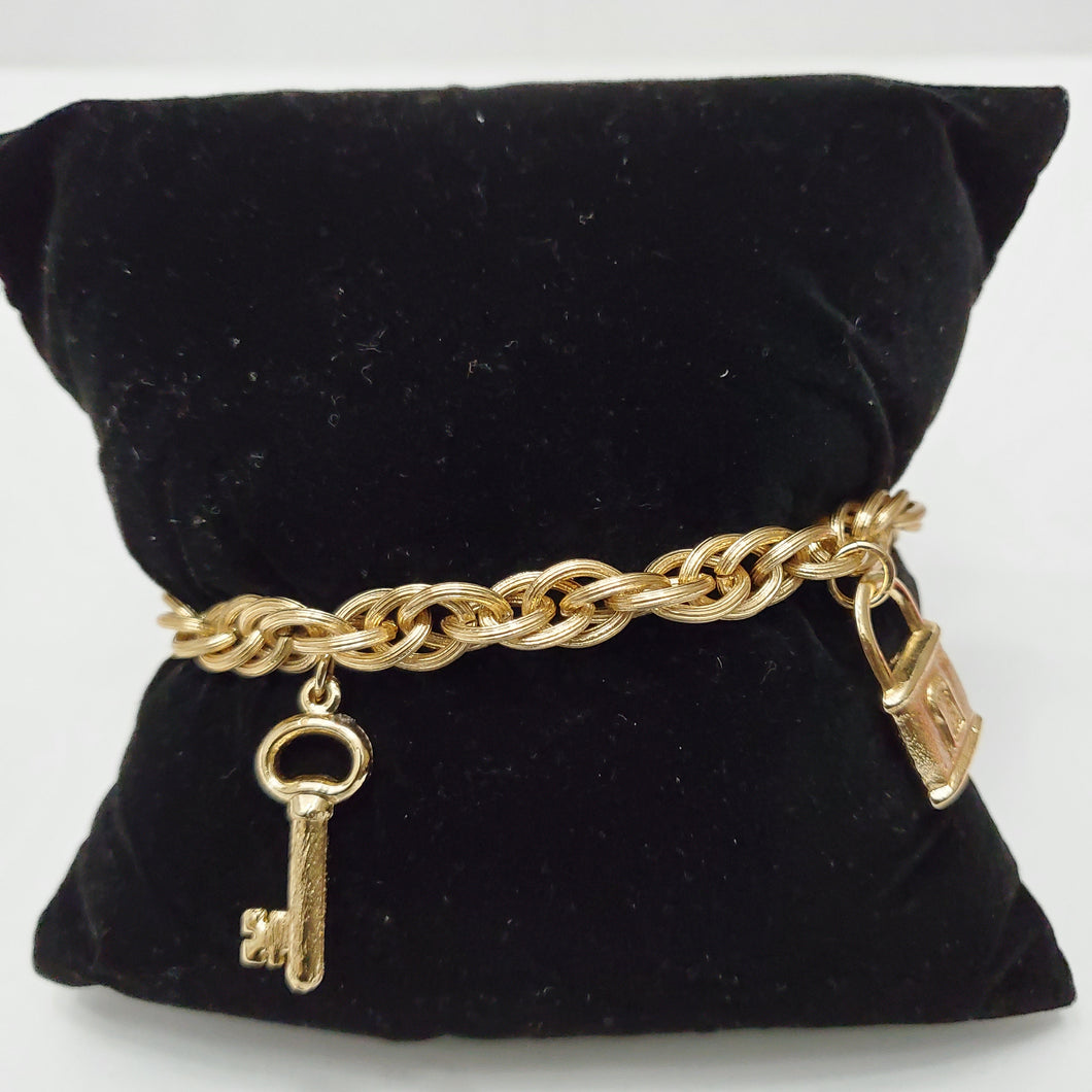 18K ITALIAN GOLD PLATED CHARM BRACELET