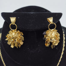 Load image into Gallery viewer, 18K GOLD PLATED EARRING NECKLACE AND PENDANT SET
