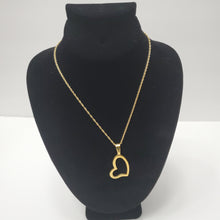 Load image into Gallery viewer, 18K GOLD PLATED STAINLESS STEEL HEART PENDANT
