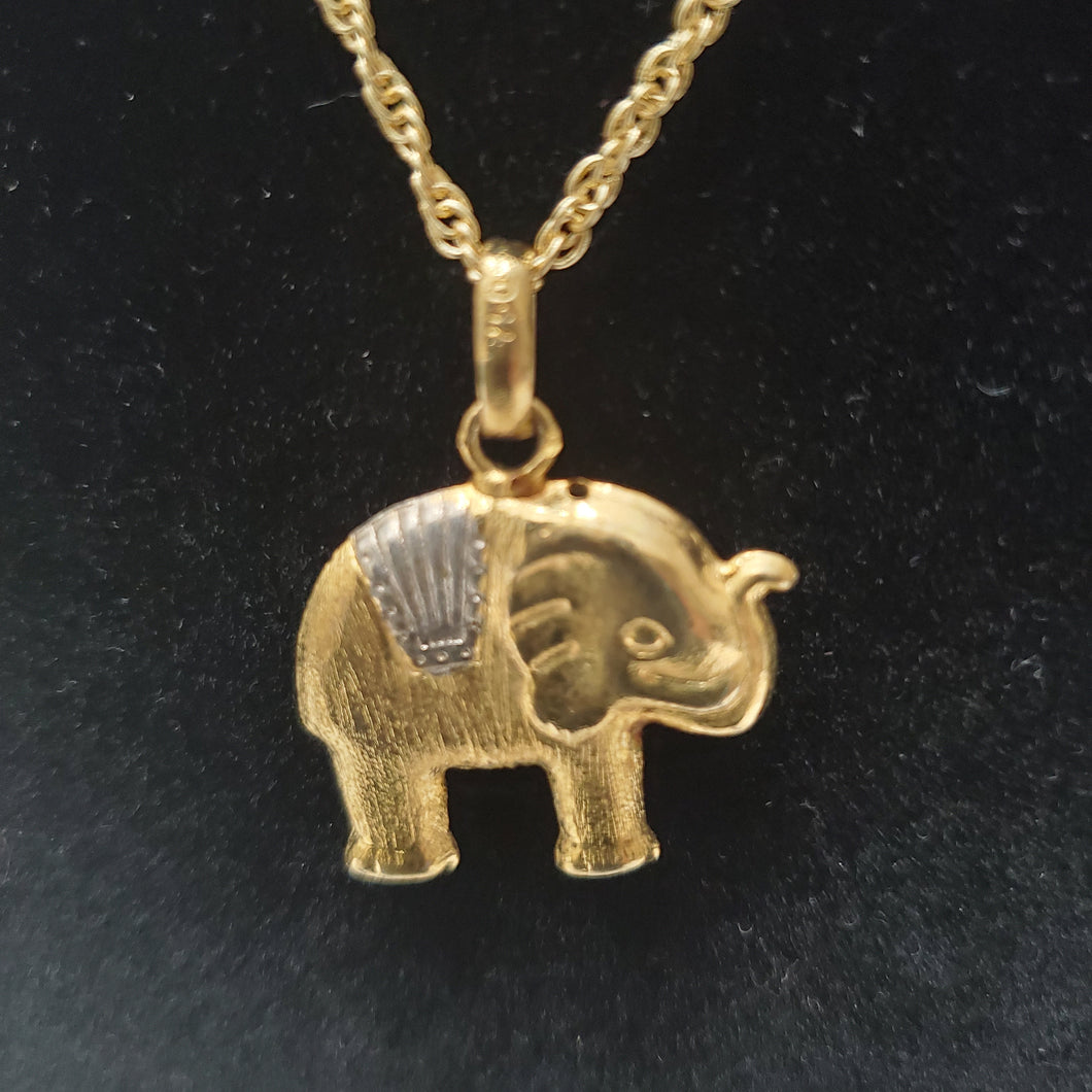 18K GOLD PLATED SMALL ELEPHANT PENDEANT