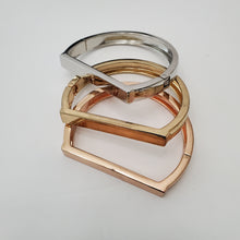 Load image into Gallery viewer, 18K GOLD PLATED 3 TONE BANGLE SET
